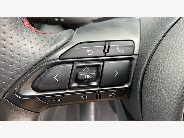 Used Toyota Yaris 2024 for sale - 76226440: Photo 31