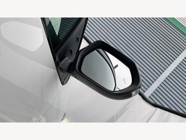 Used Toyota Yaris 2024 for sale - 76226440: Photo 34