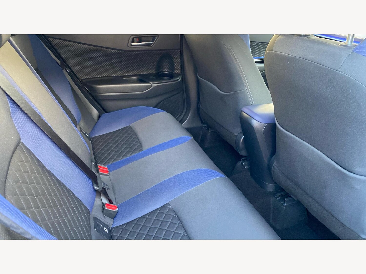 Used Toyota C-HR 2020 for sale - 77073968: Photo 14