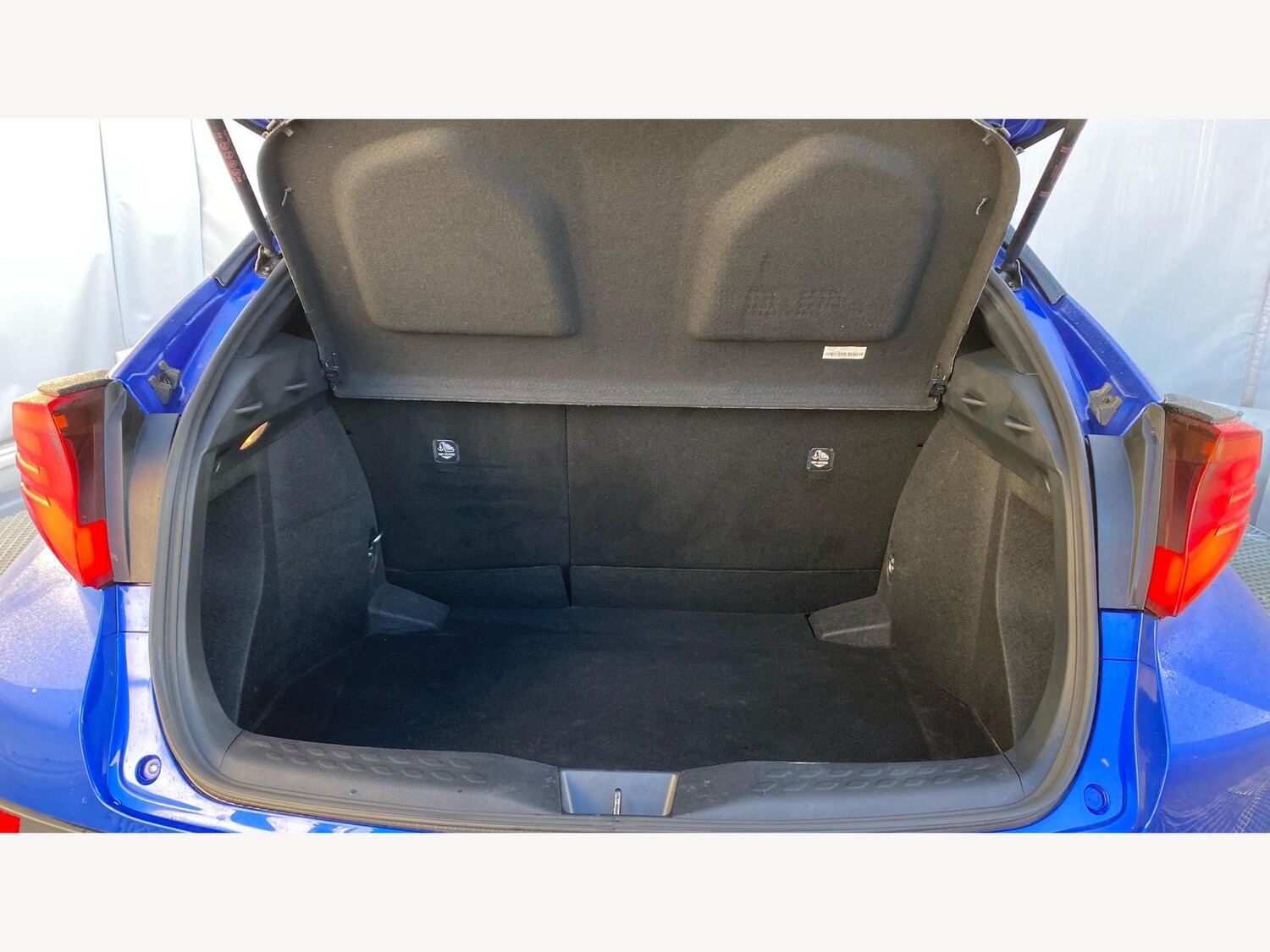 Used Toyota C-HR 2020 for sale - 77073968: Photo 16