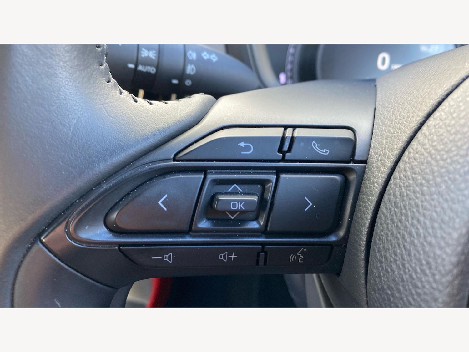 Used Toyota Aygo X for sale - 77852762: Photo 29