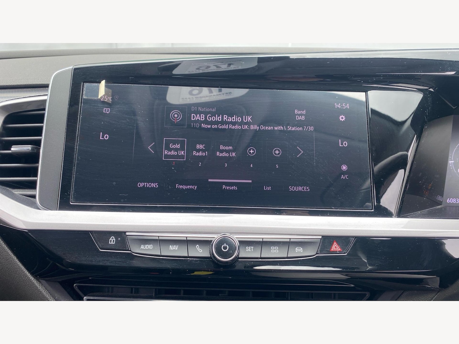 Used Vauxhall Grandland 2022 for sale - 77091712: Photo 9