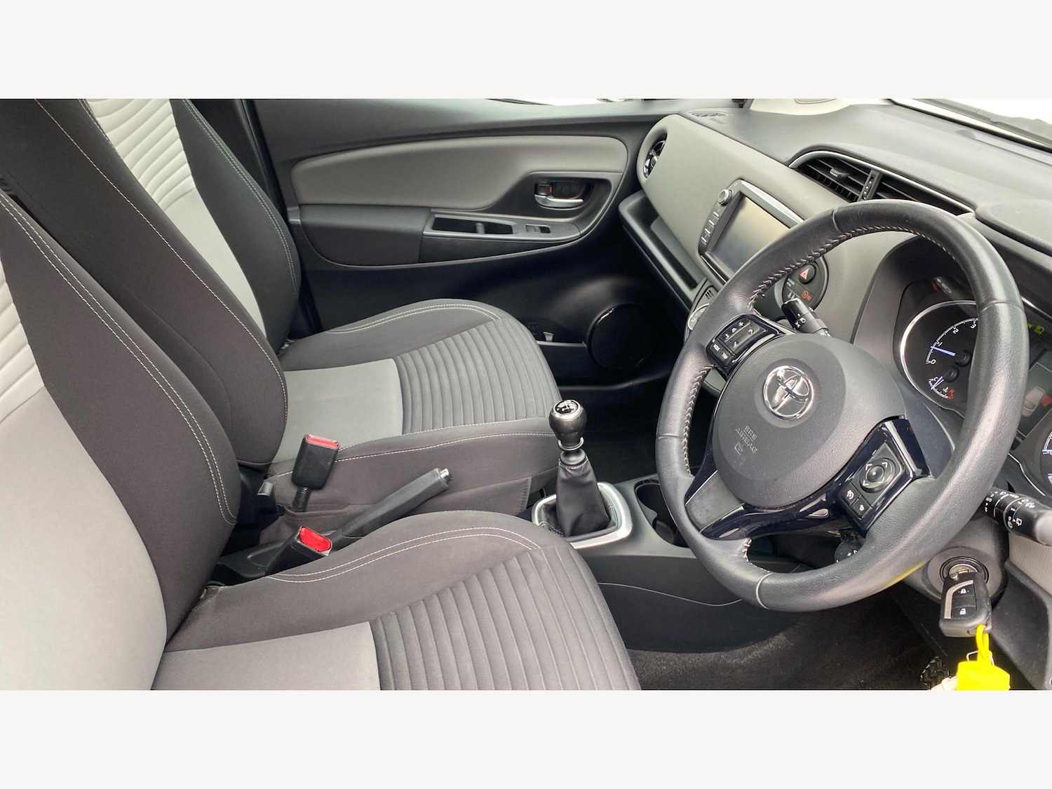 Used Toyota Yaris for sale - 78062816: Photo 13