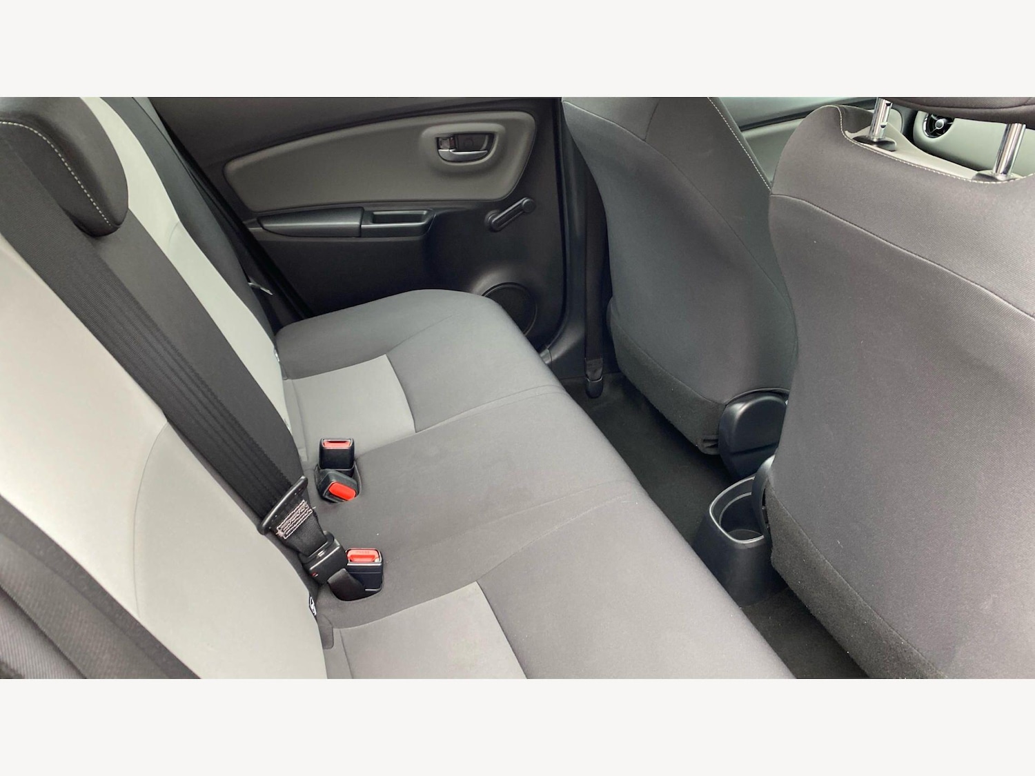 Used Toyota Yaris for sale - 78062816: Photo 14