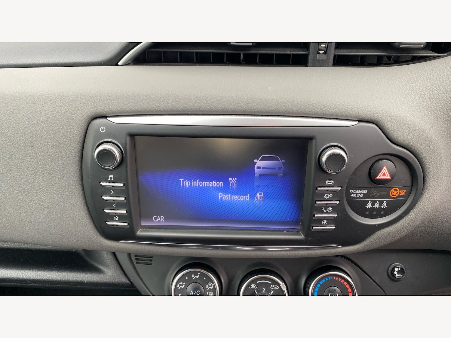 Used Toyota Yaris for sale - 78062816: Photo 24