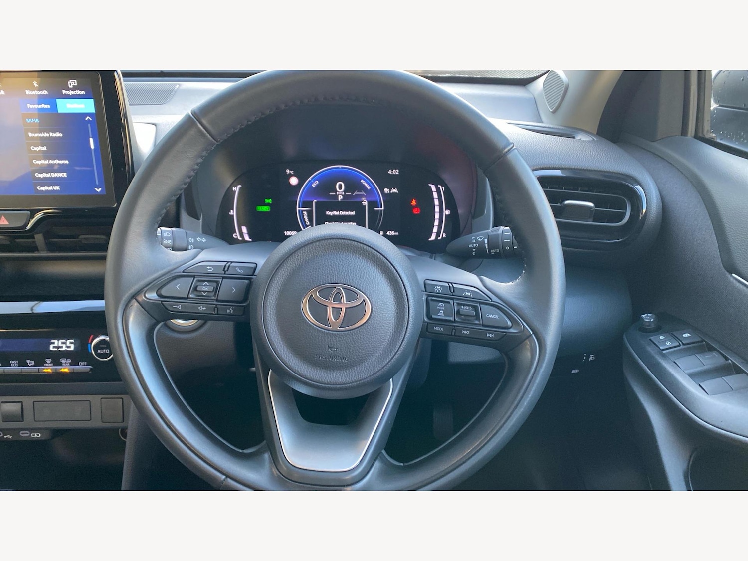 Used Toyota Yaris Cross 2025 for sale - 76926456: Photo 10