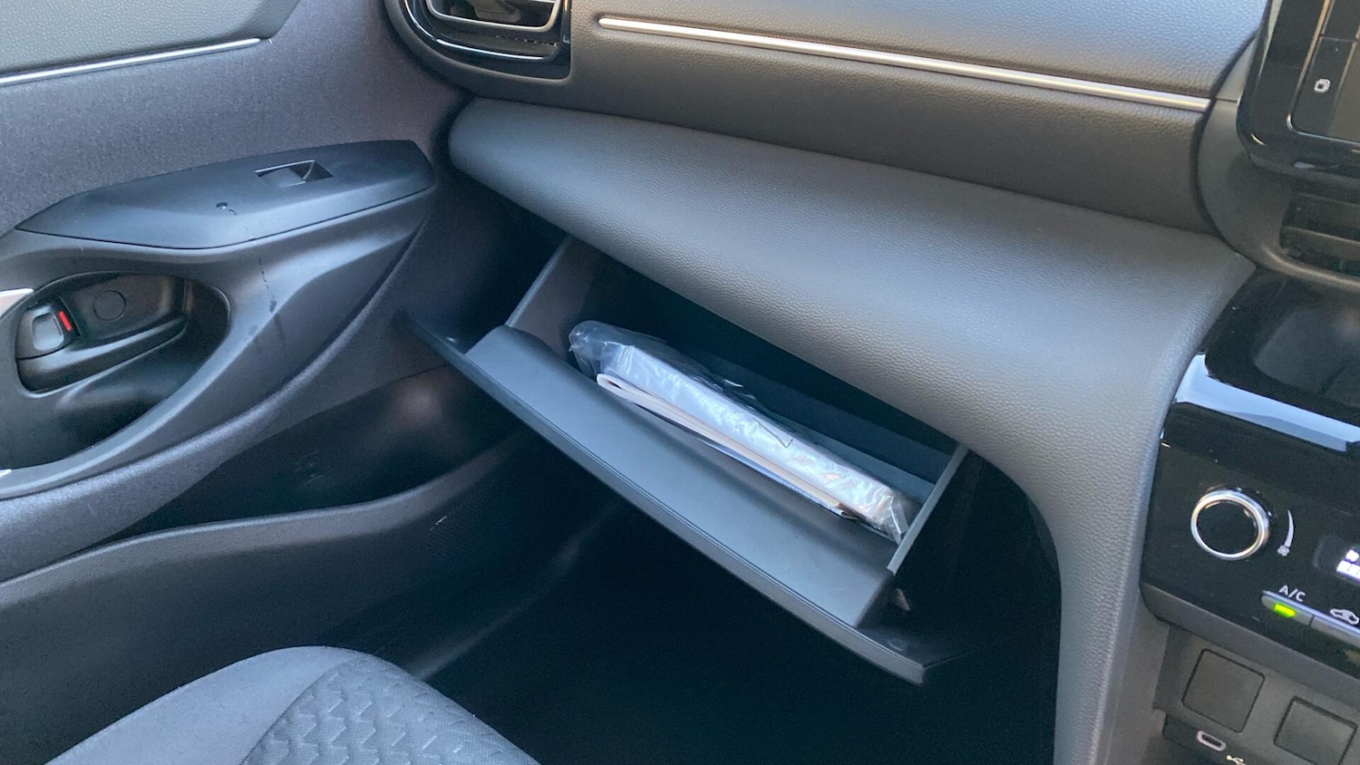 Used Toyota Yaris Cross 2025 for sale - 76926456: Photo 41