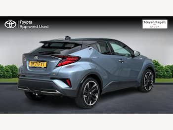 Used Toyota C-HR 2022 for sale - 79751057: Photo