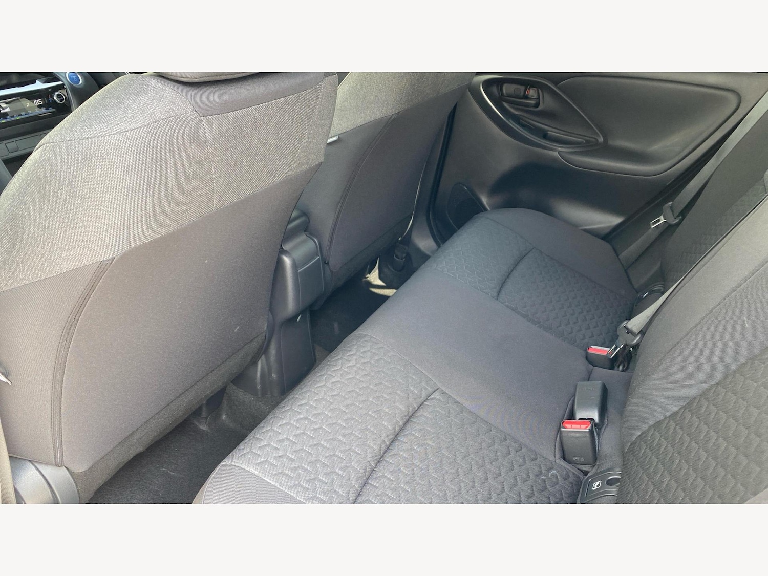 Used Toyota Yaris Cross 2023 for sale - 77001161: Photo 15