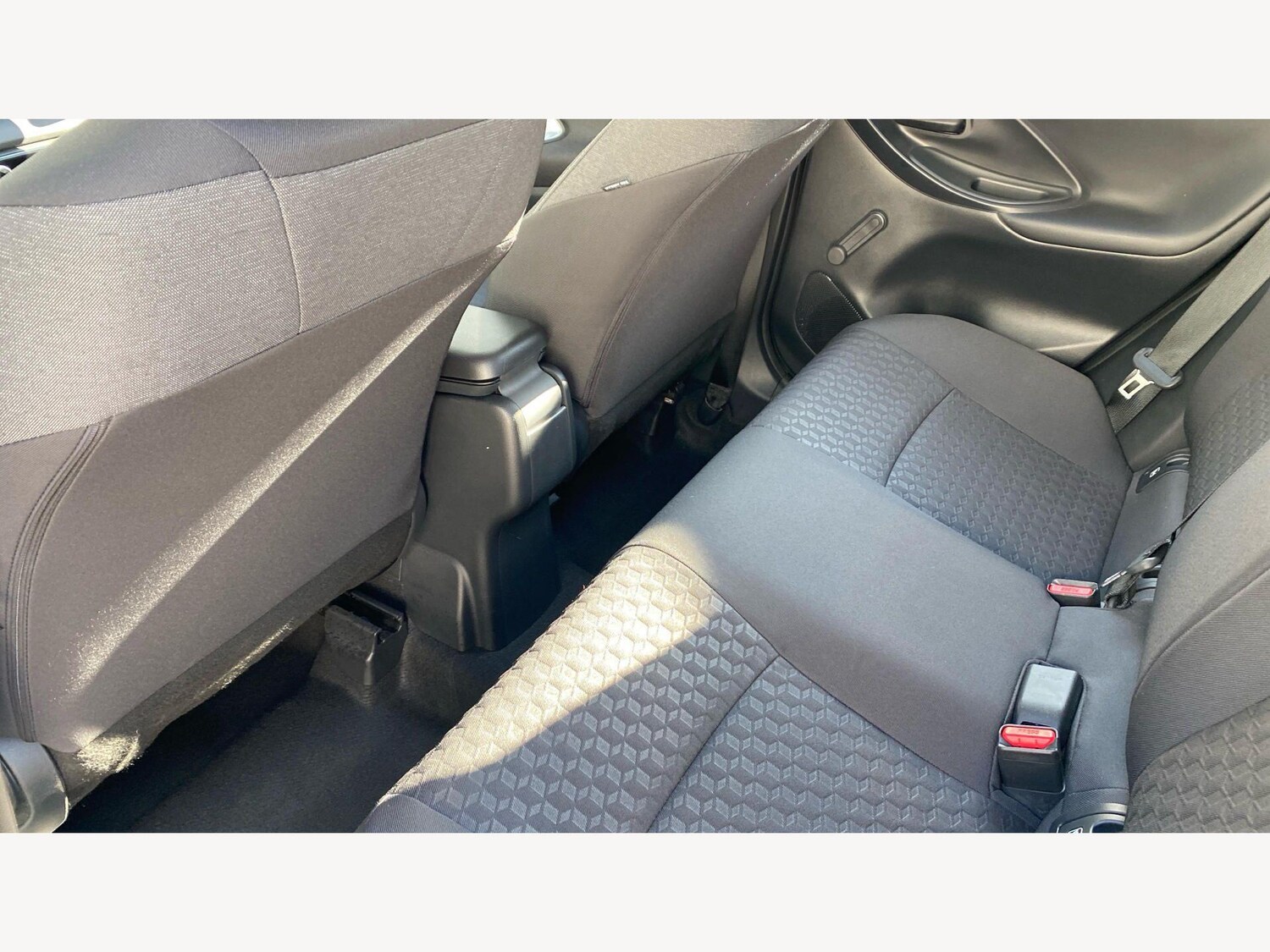 Used Toyota Yaris for sale - 77807785: Photo 15