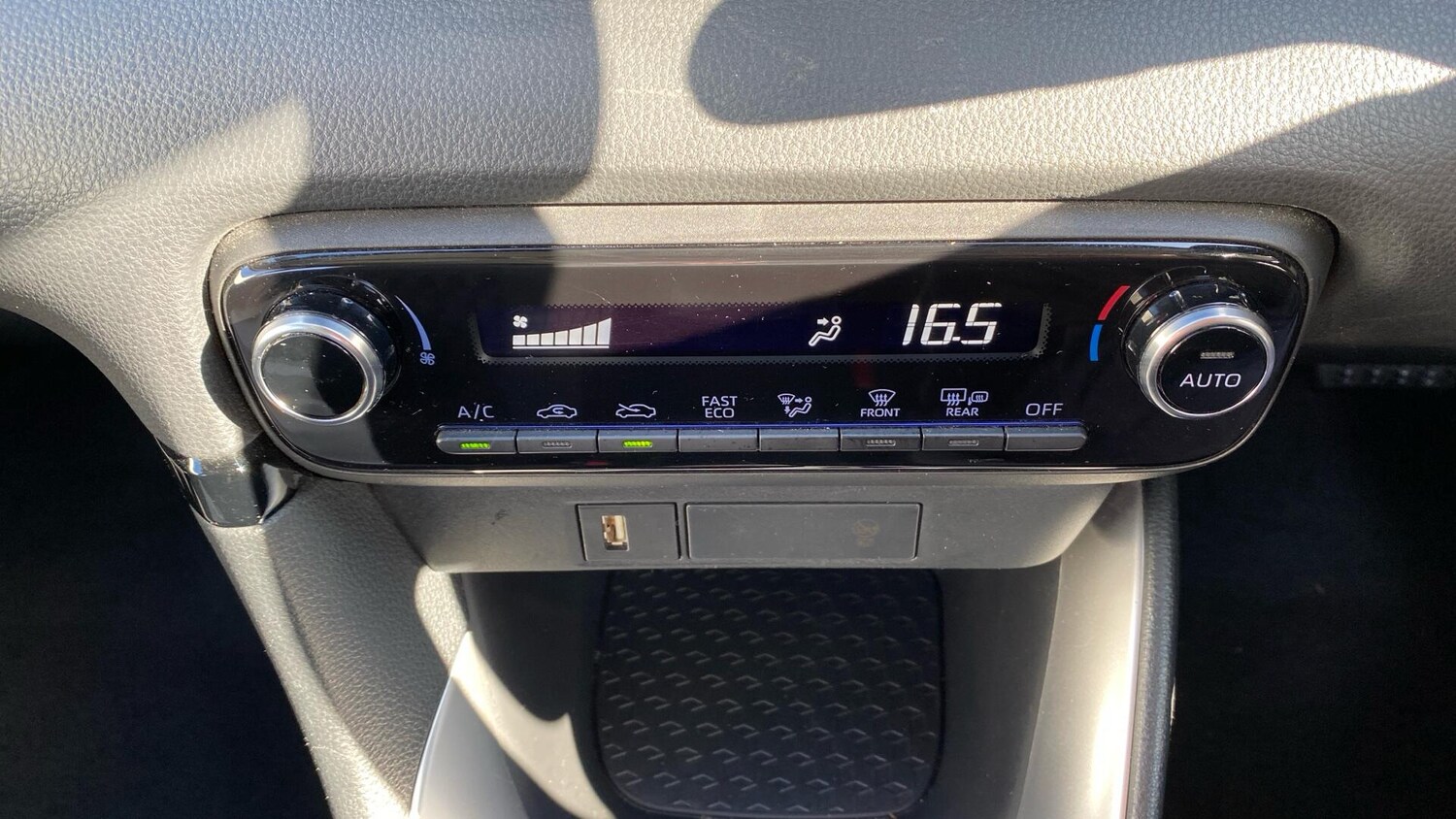 Used Toyota Yaris for sale - 77807785: Photo 41