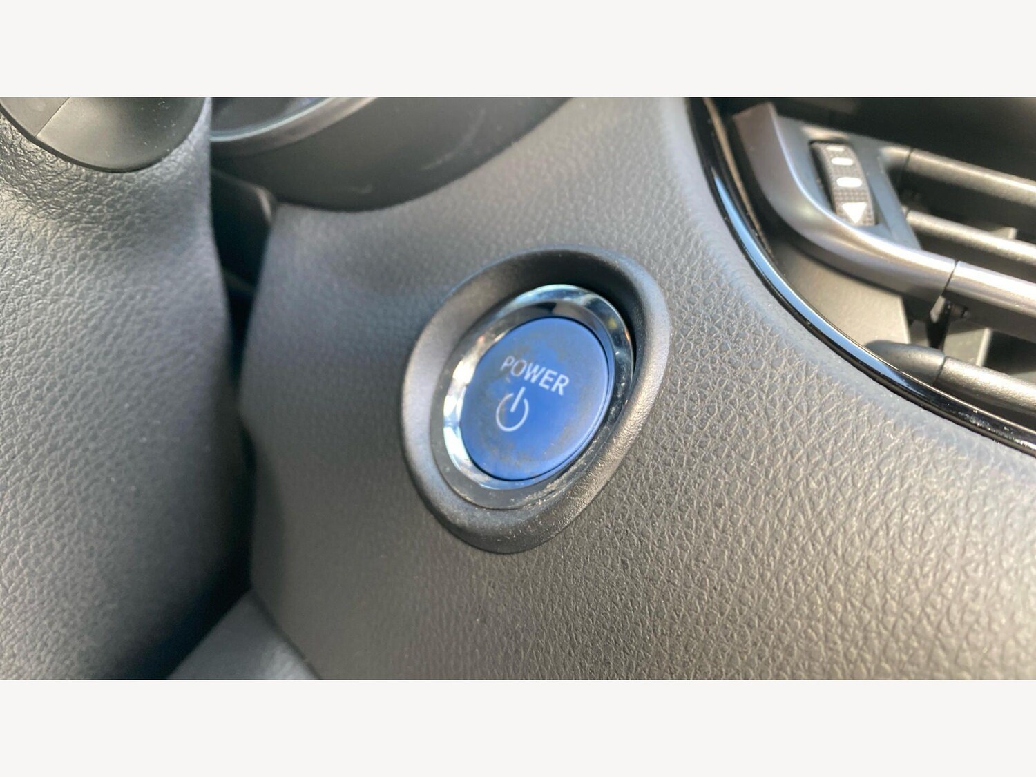 Used Toyota C-HR 2023 for sale - 78047386: Photo 29