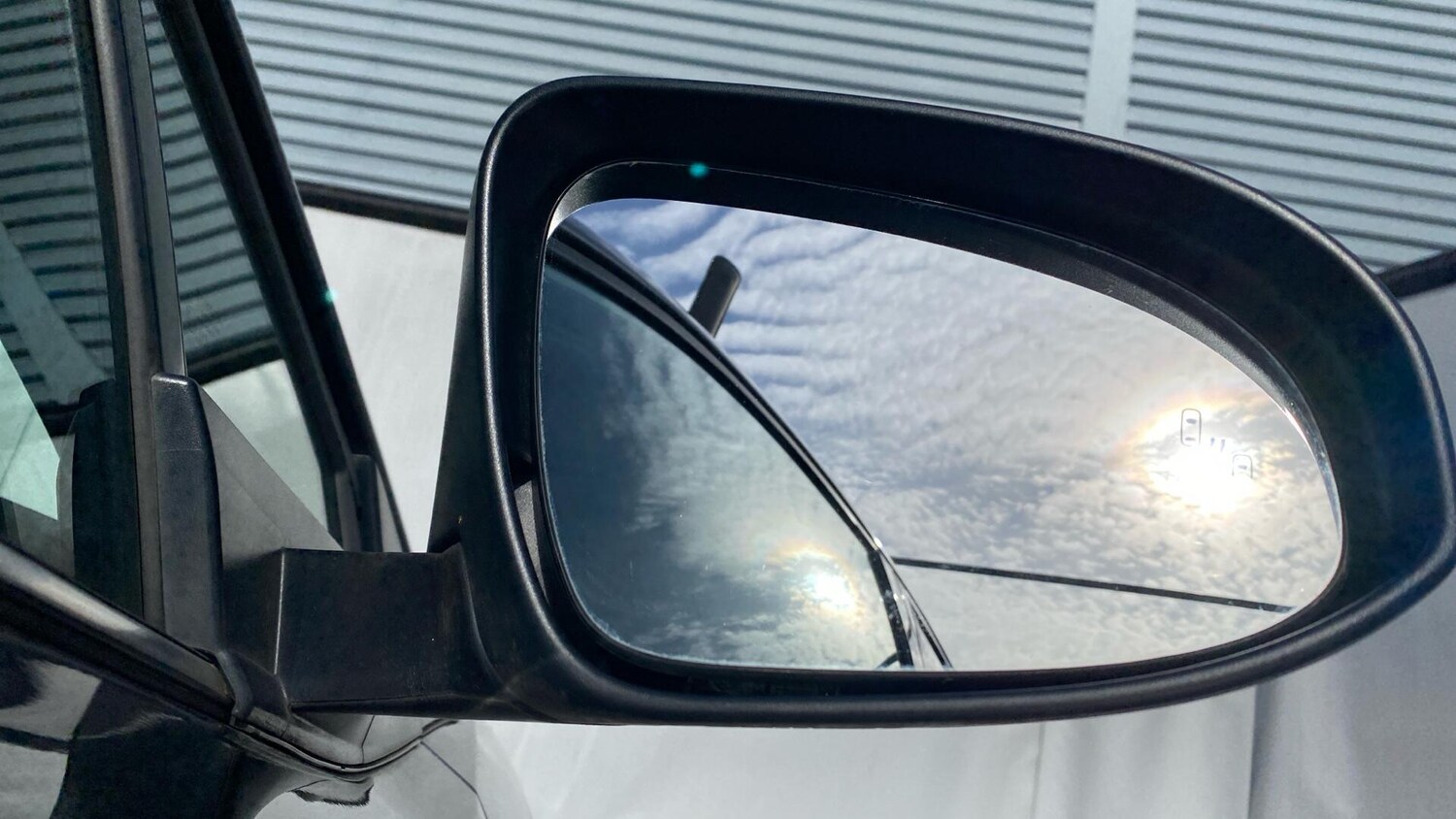 Used Toyota C-HR 2023 for sale - 78047386: Photo 35