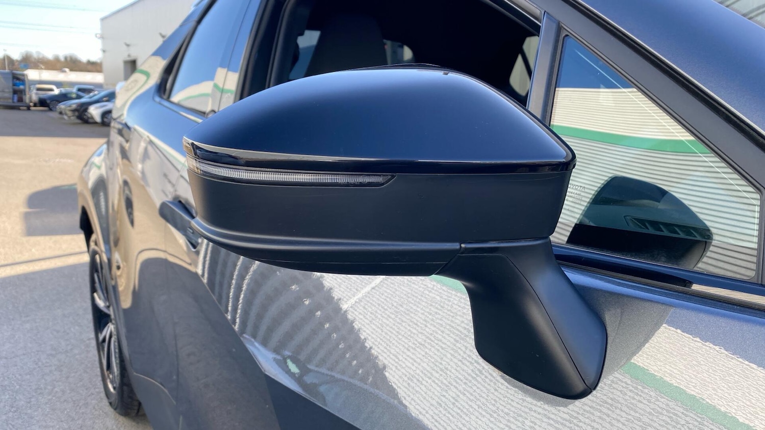 Used Toyota C-HR 2025 for sale - 77994320: Photo 35