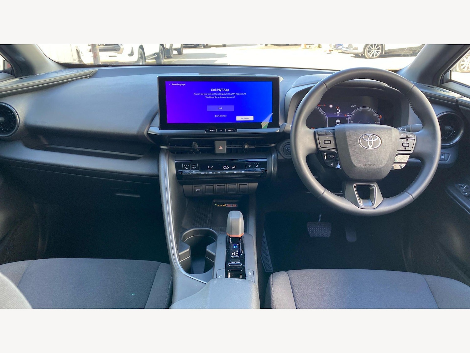 Used Toyota C-HR 2025 for sale - 77994320: Photo 7