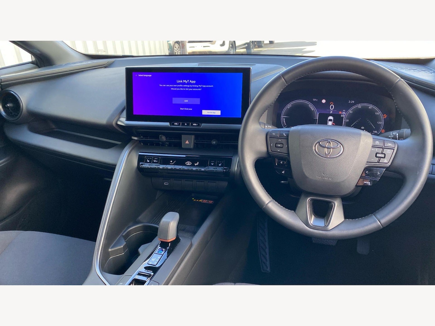 Used Toyota C-HR 2025 for sale - 77994320: Photo 8