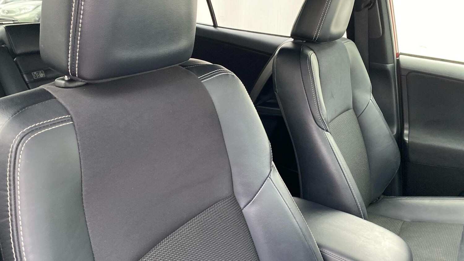 Used Toyota RAV4 for sale - 77808553: Photo 36