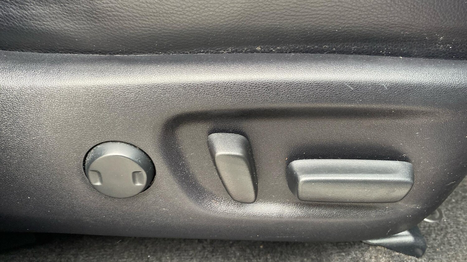 Used Toyota RAV4 for sale - 77808553: Photo 39