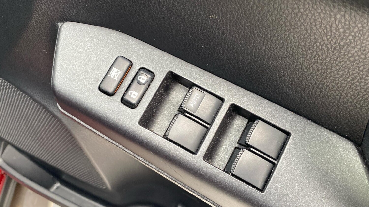 Used Toyota RAV4 for sale - 77808553: Photo 41