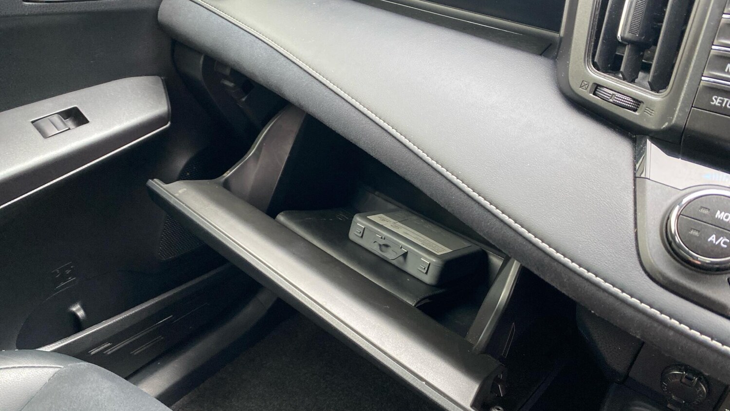 Used Toyota RAV4 for sale - 77808553: Photo 44