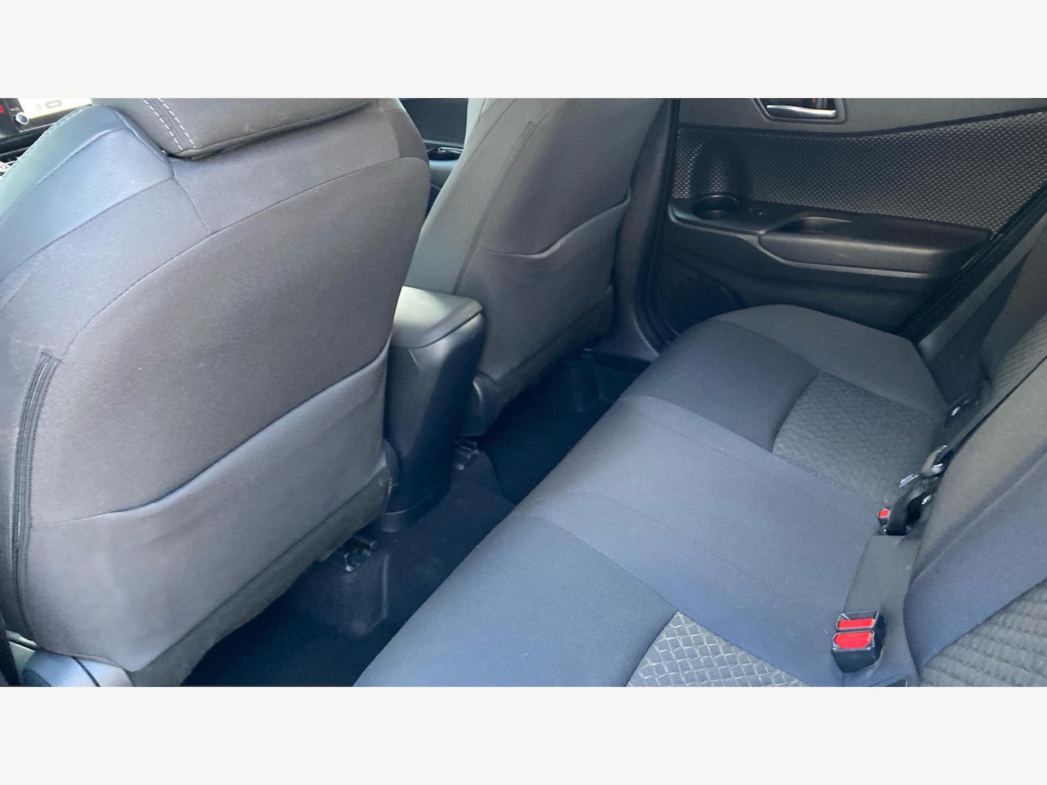 Used Toyota C-HR 2022 for sale - 77090989: Photo 15