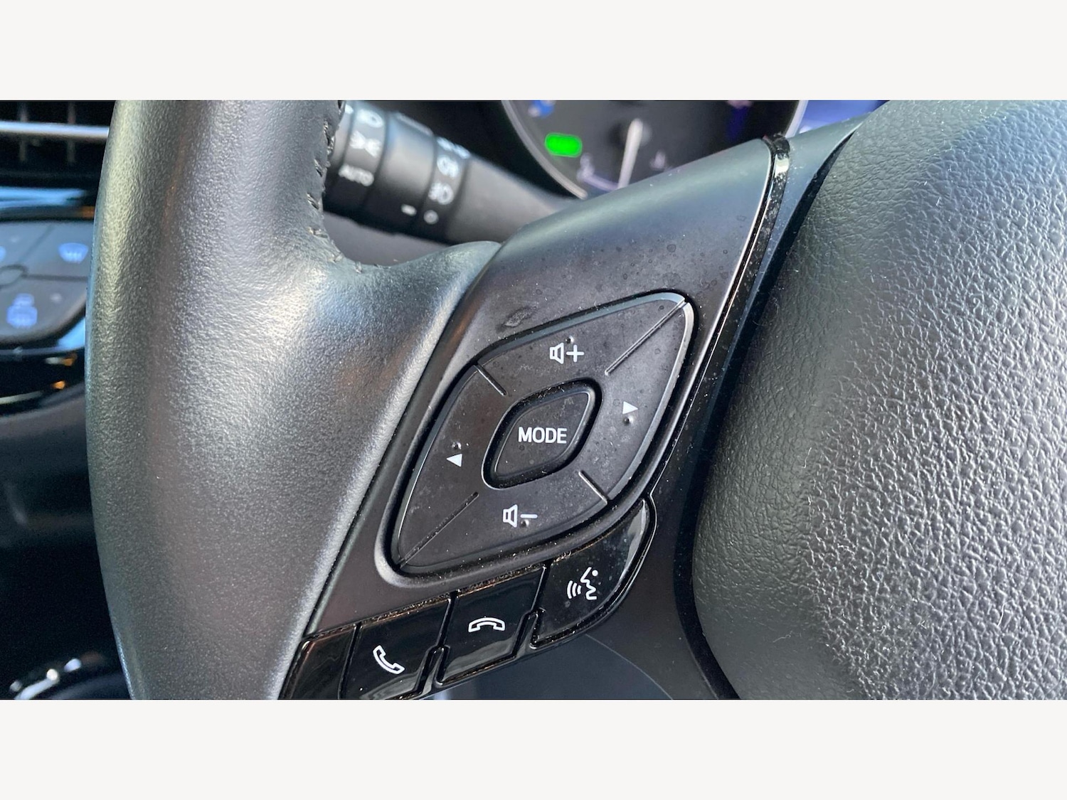 Used Toyota C-HR 2022 for sale - 77090989: Photo 31