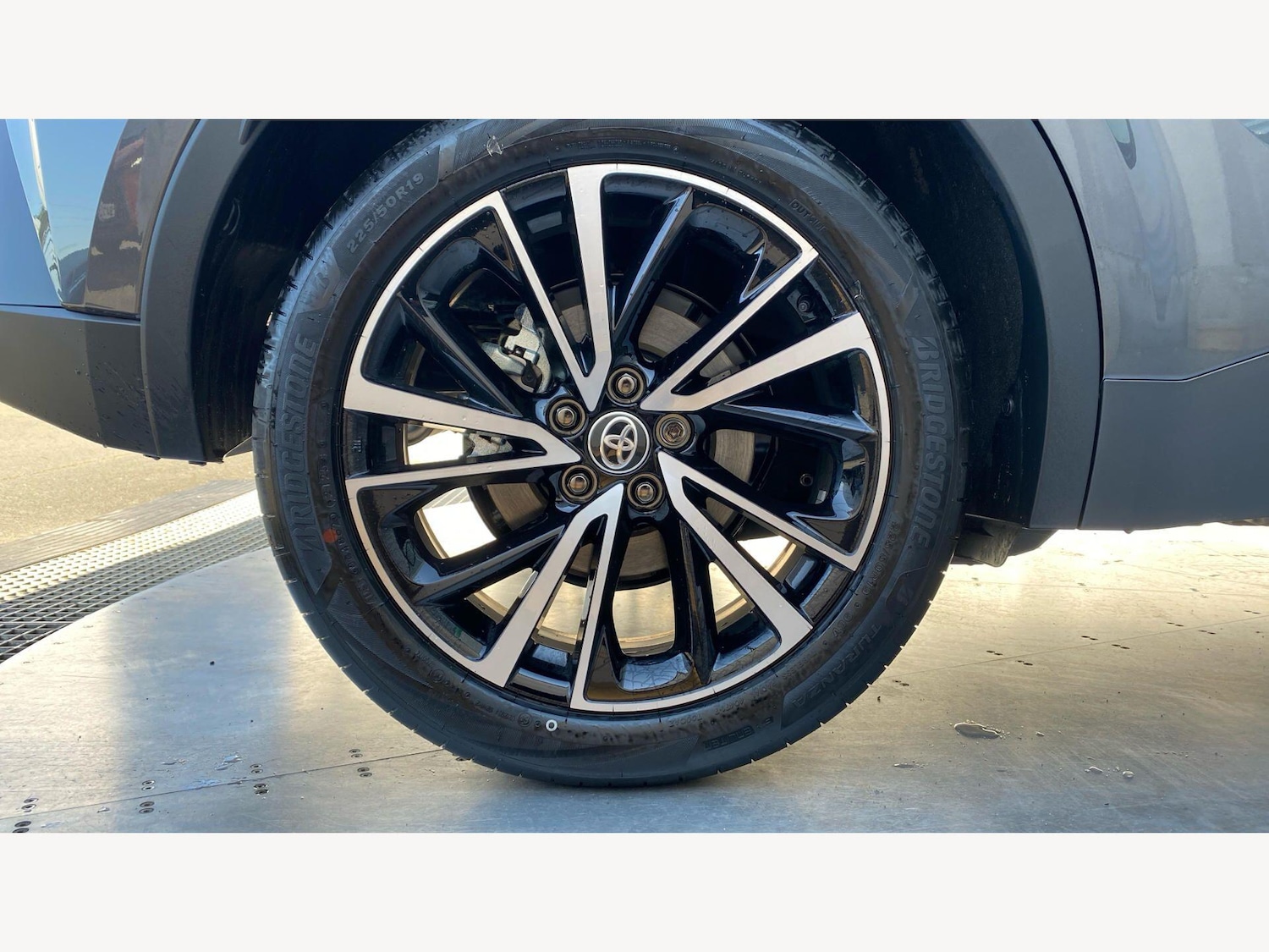 Used Toyota C-HR 2025 for sale - 77969920: Photo 20