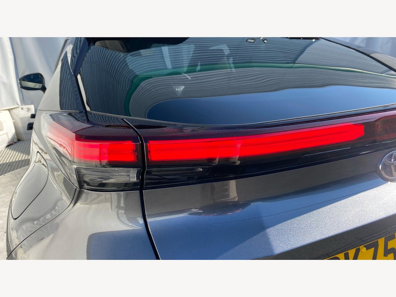 Used Toyota C-HR 2025 for sale - 77969920: Photo 23