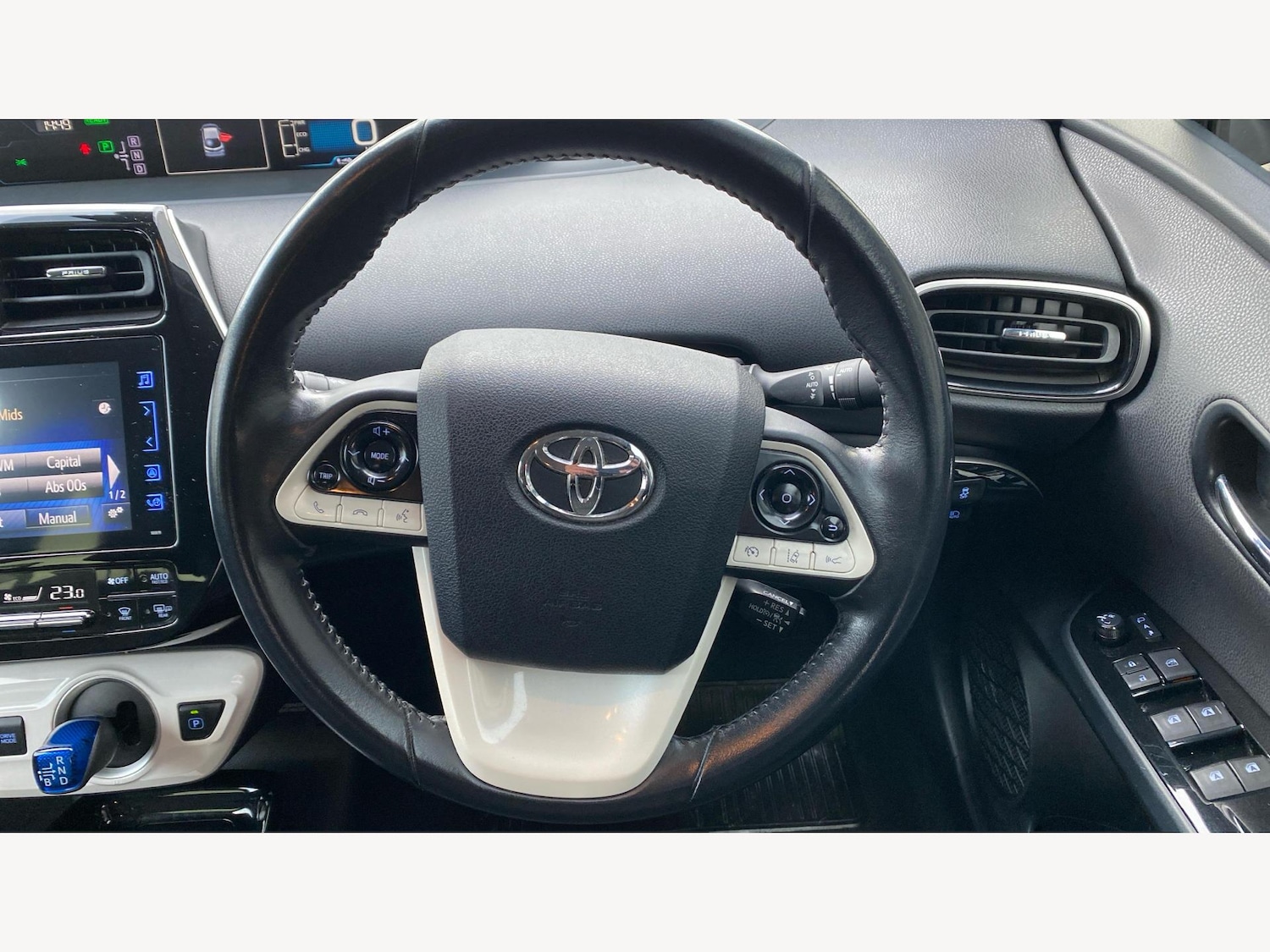 Used Toyota Prius 2017 for sale - 76457361: Photo 10