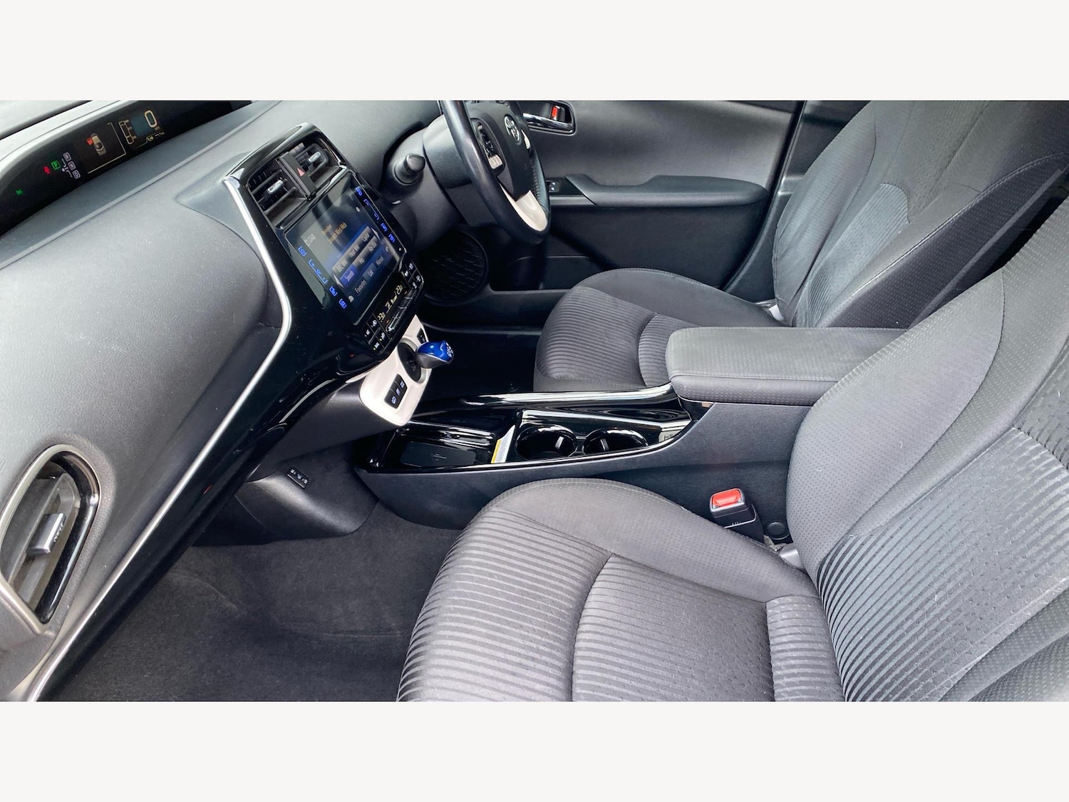 Used Toyota Prius 2017 for sale - 76457361: Photo 12