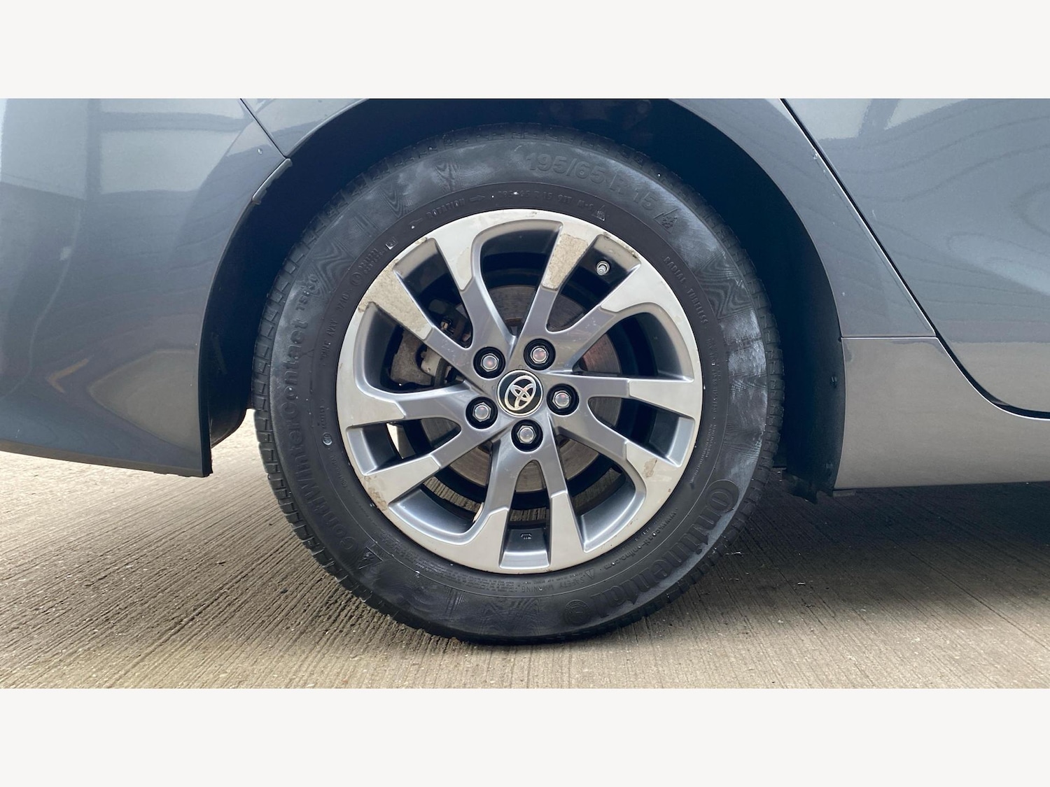 Used Toyota Prius 2017 for sale - 76457361: Photo 20