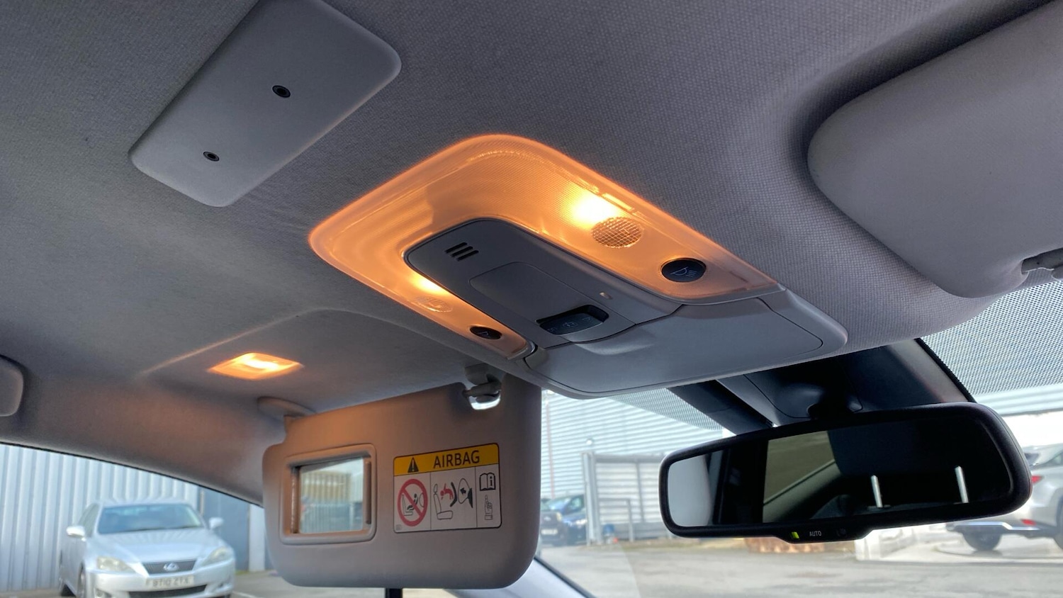 Used Toyota Prius 2017 for sale - 76457361: Photo 46