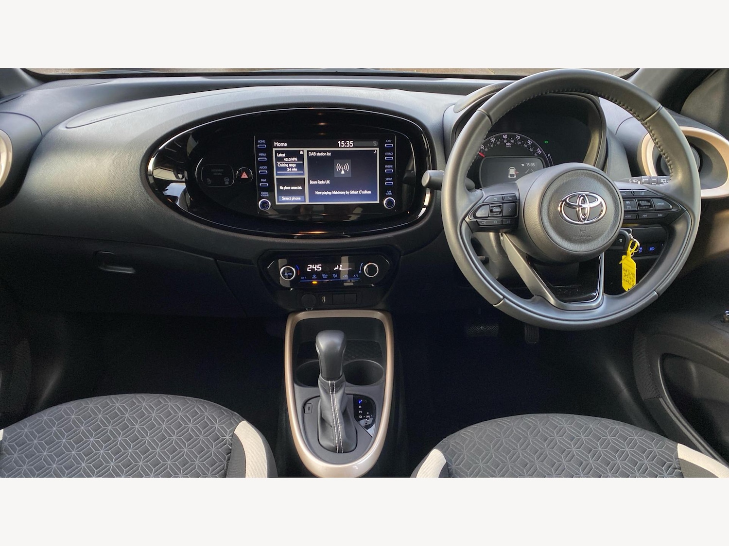 Used Toyota Aygo X 2023 for sale - 77344884: Photo 7