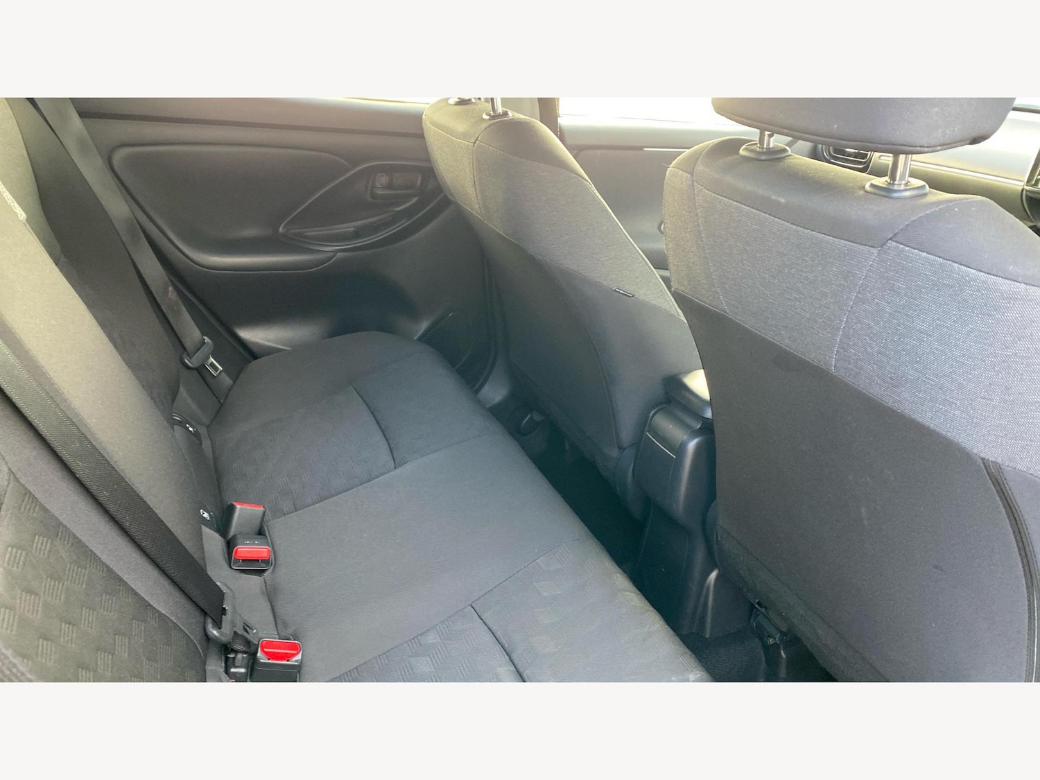 Used Toyota Yaris 2024 for sale - 76485514: Photo 14