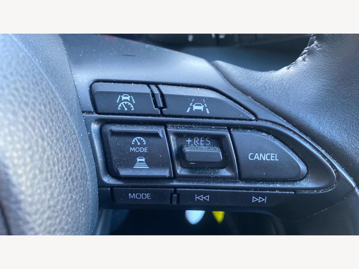 Used Toyota Yaris 2024 for sale - 76765944: Photo 30