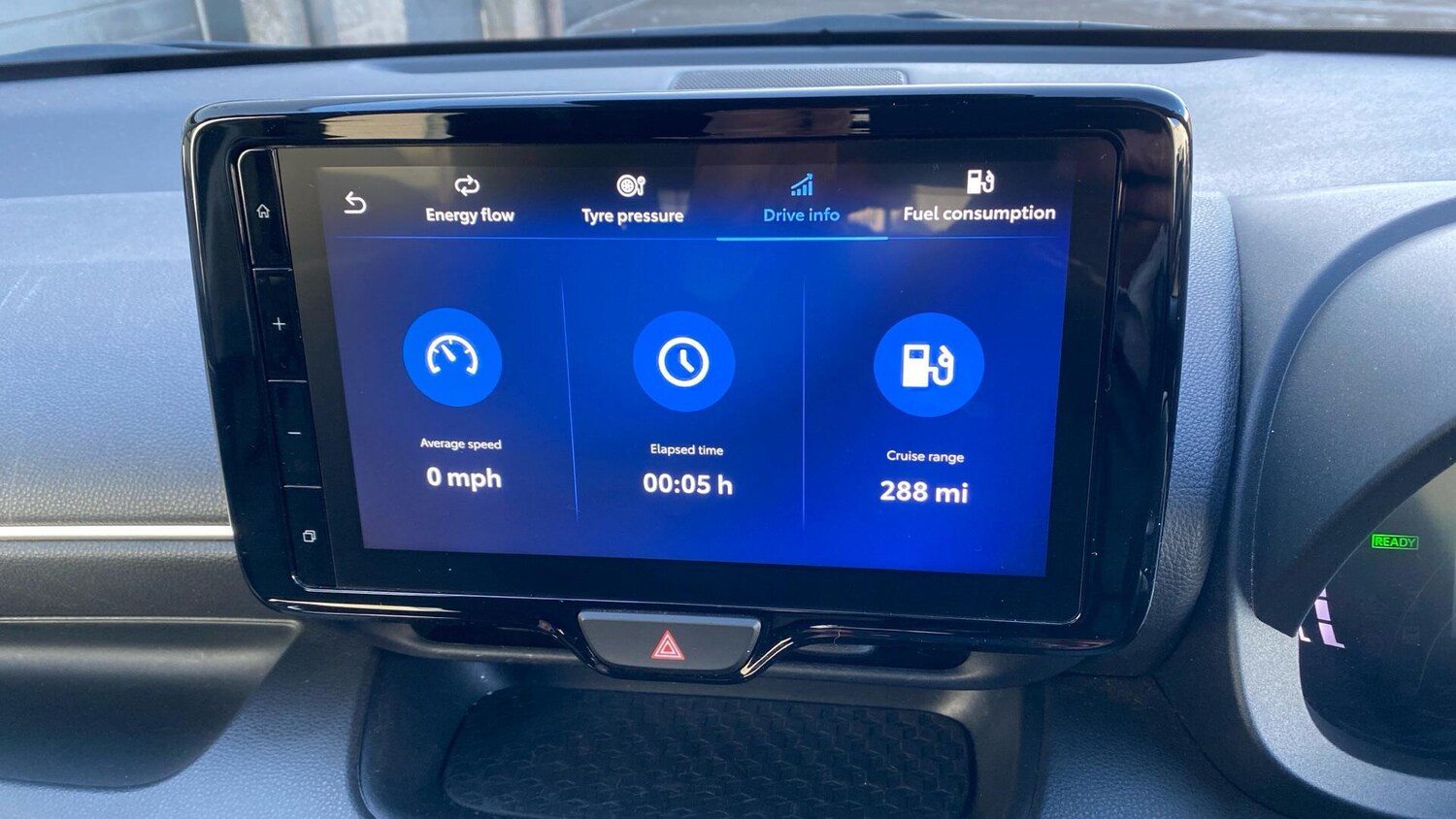 Used Toyota Yaris 2024 for sale - 76765944: Photo 42