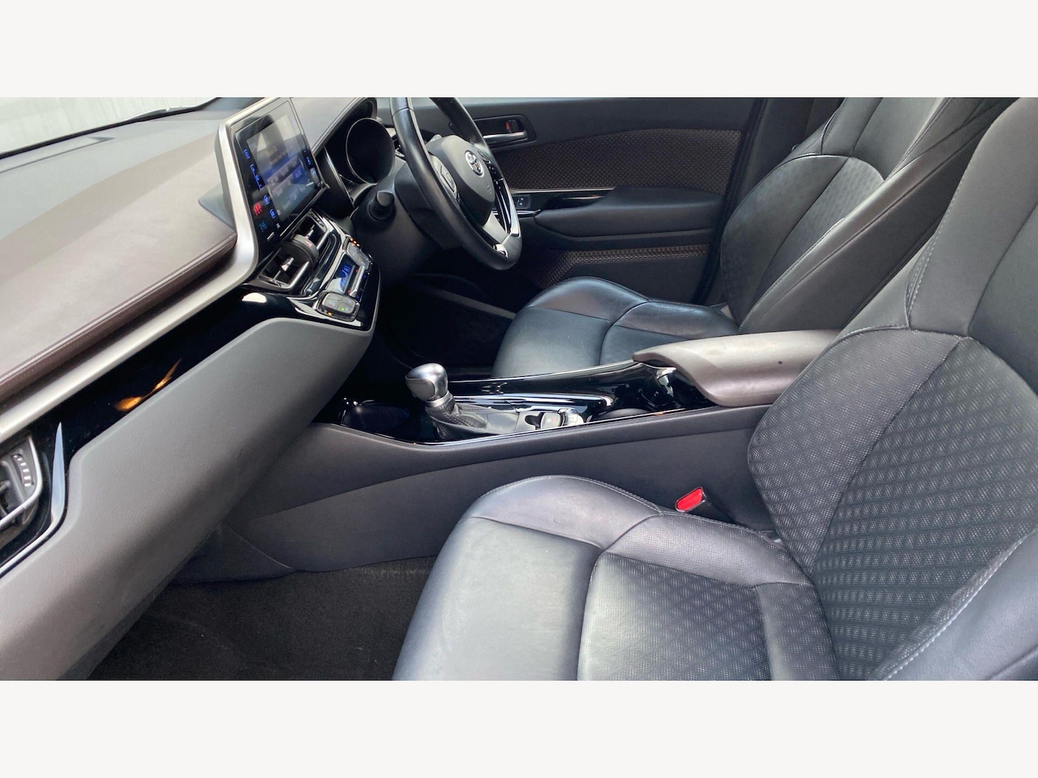 Used Toyota C-HR for sale - 77853953: Photo 12