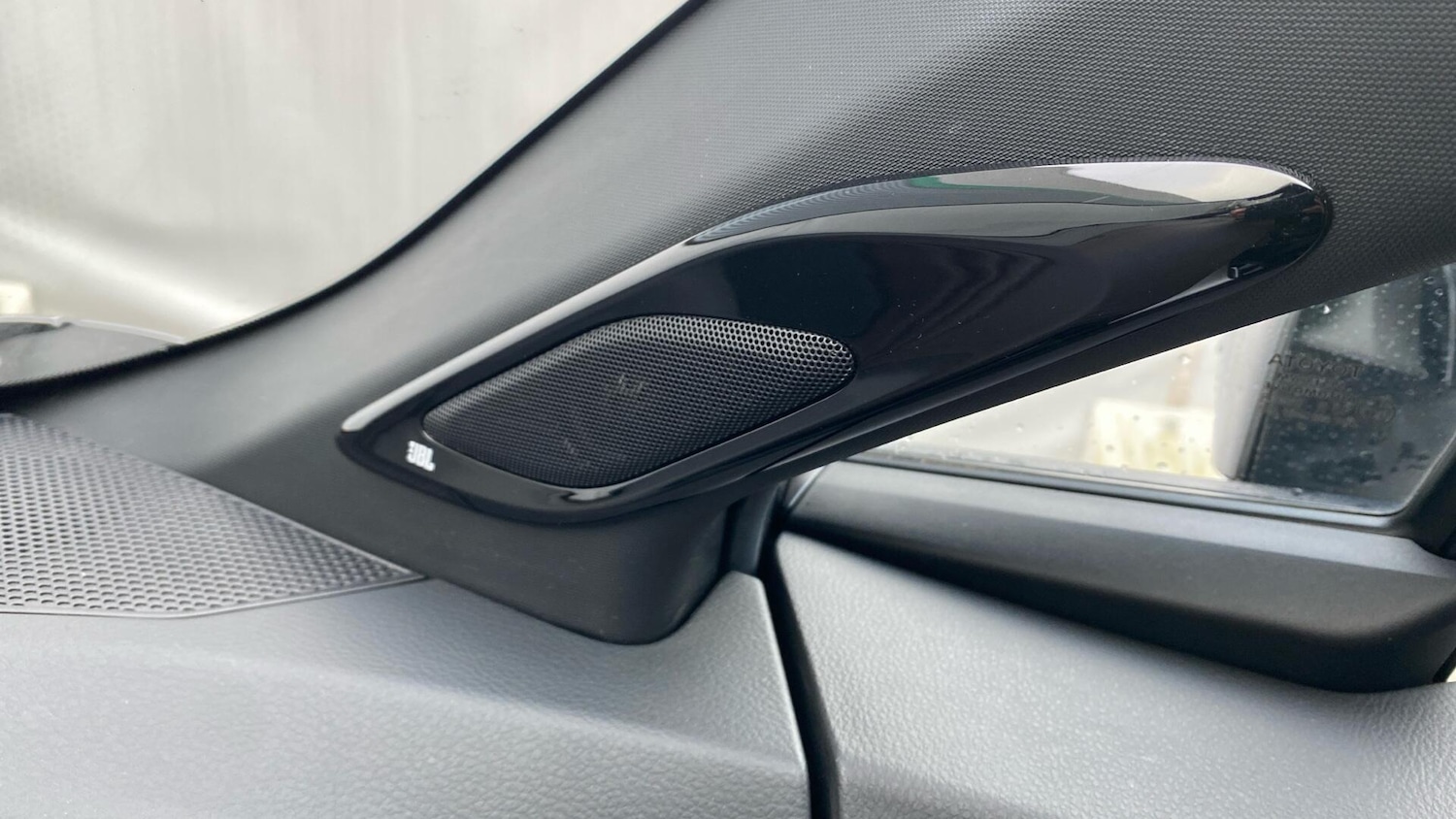 Used Toyota C-HR for sale - 77853953: Photo 44