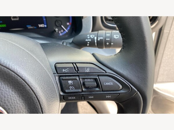 Used Toyota Yaris Cross 2023 for sale - 74965919: Photo 32