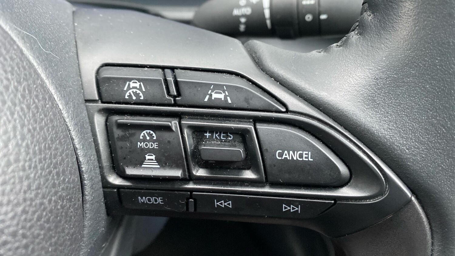 Used Toyota Yaris for sale - 77853061: Photo 32