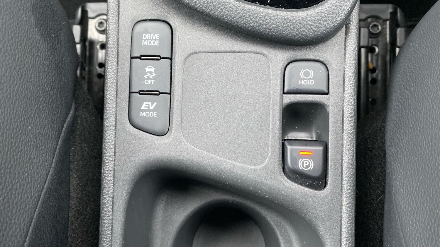 Used Toyota Yaris for sale - 77853061: Photo 40