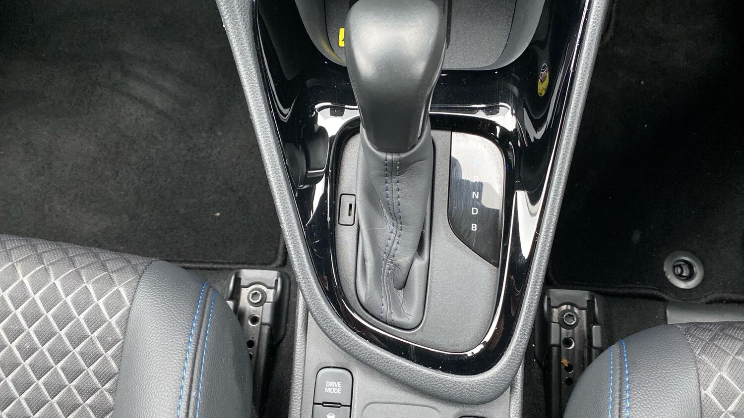 Used Toyota Yaris for sale - 77853061: Photo 41