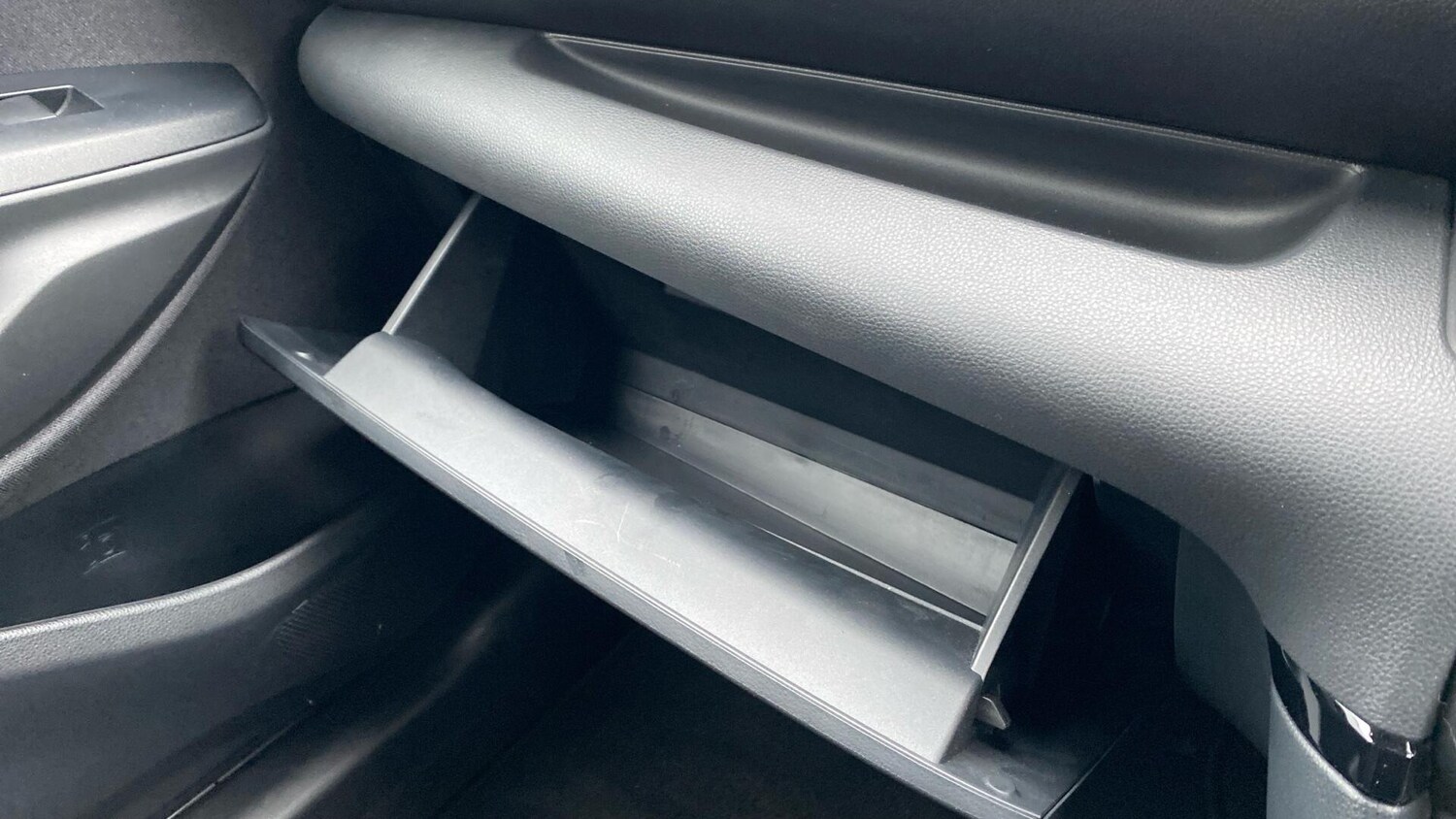 Used Toyota Yaris for sale - 77853061: Photo 44