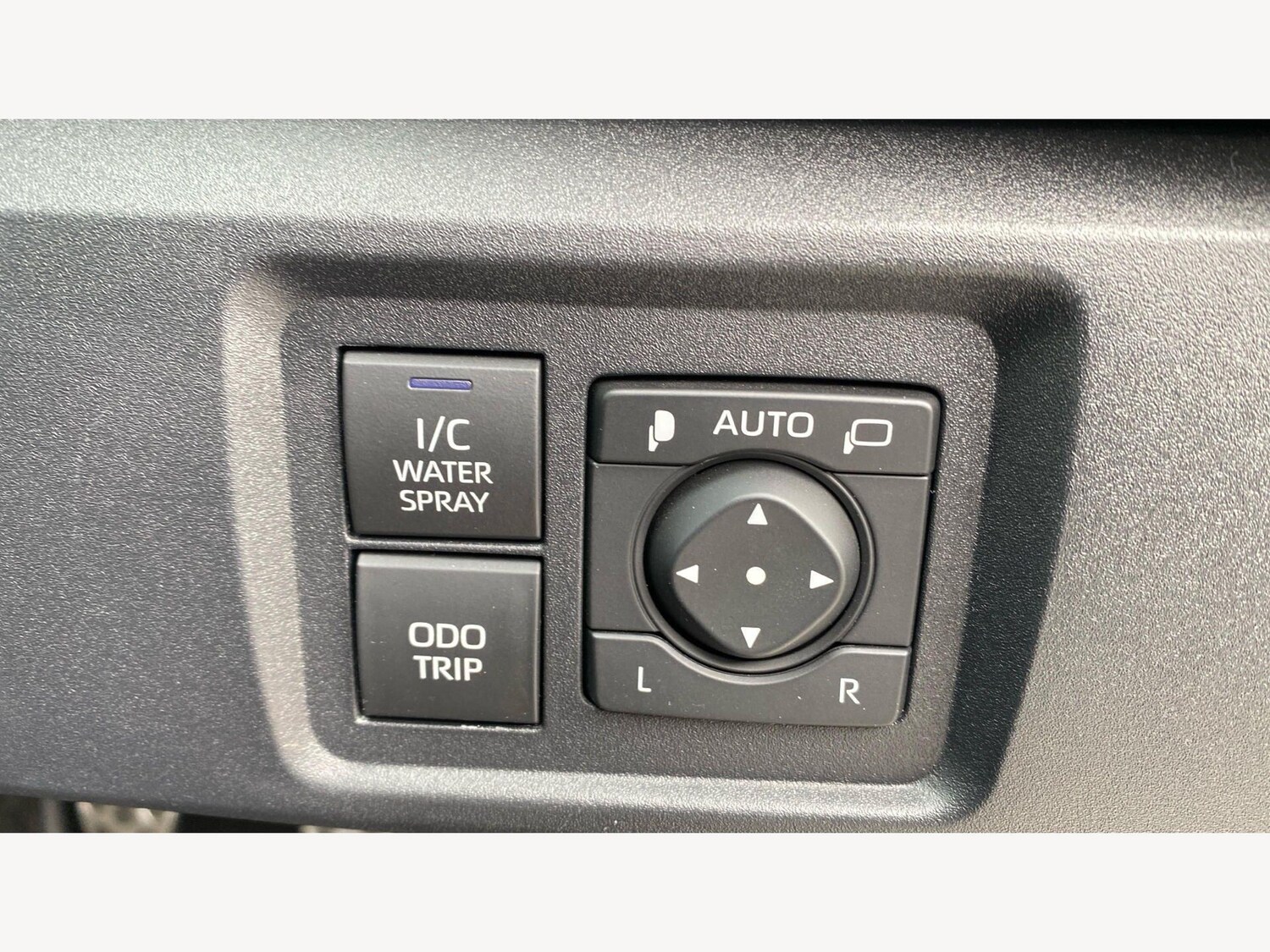 Used Toyota Yaris 2024 for sale - 78062985: Photo 32