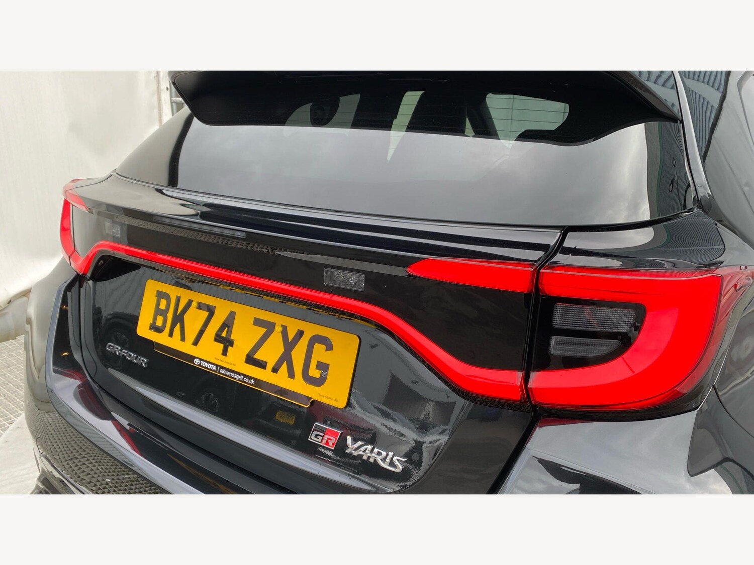 Used Toyota Yaris 2024 for sale - 78062985: Photo 39