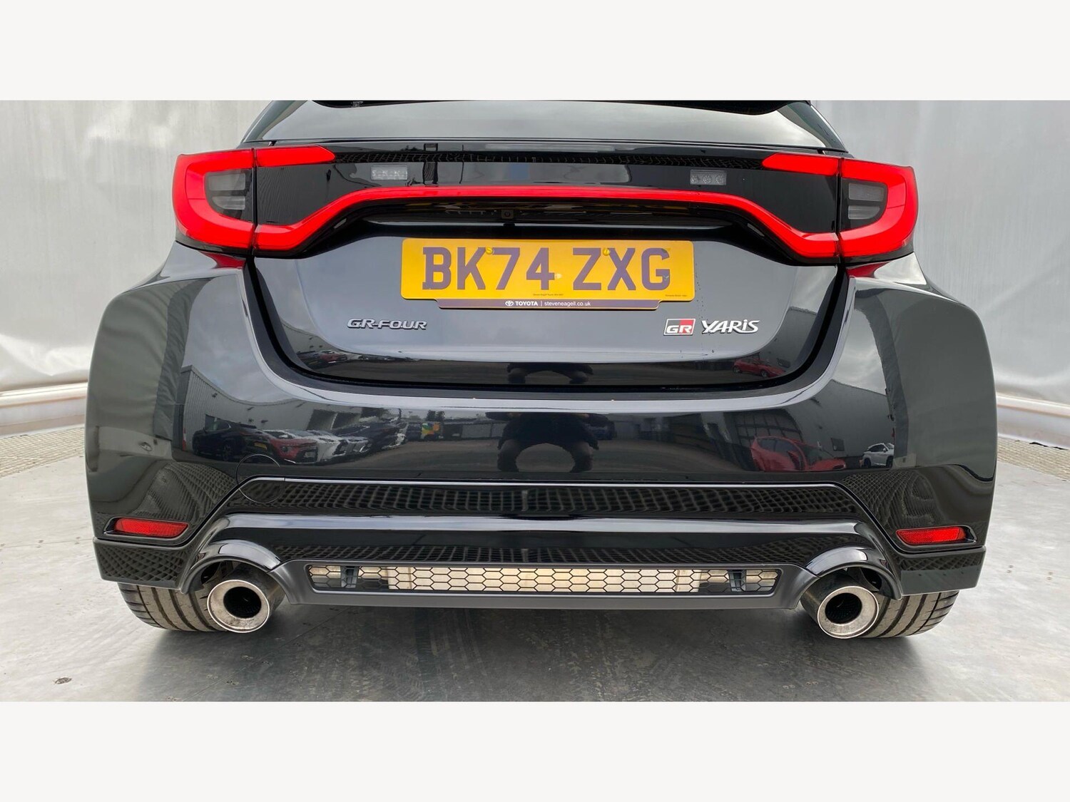 Used Toyota Yaris 2024 for sale - 78062985: Photo 41