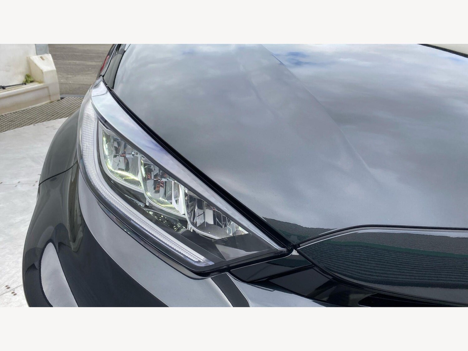 Used Toyota Yaris 2024 for sale - 78062985: Photo 42