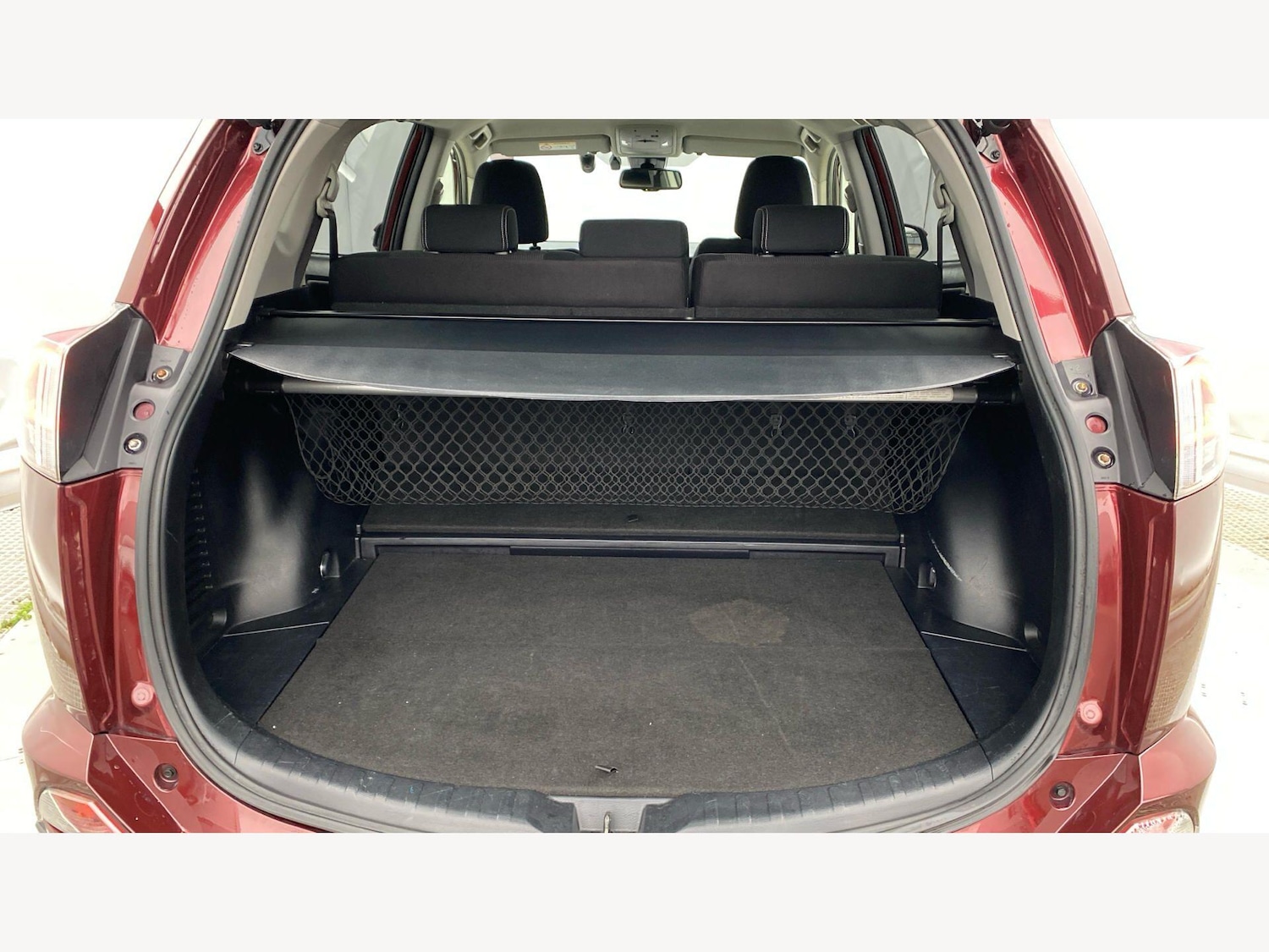 Used Toyota RAV4 2017 for sale - 77626260: Photo 16