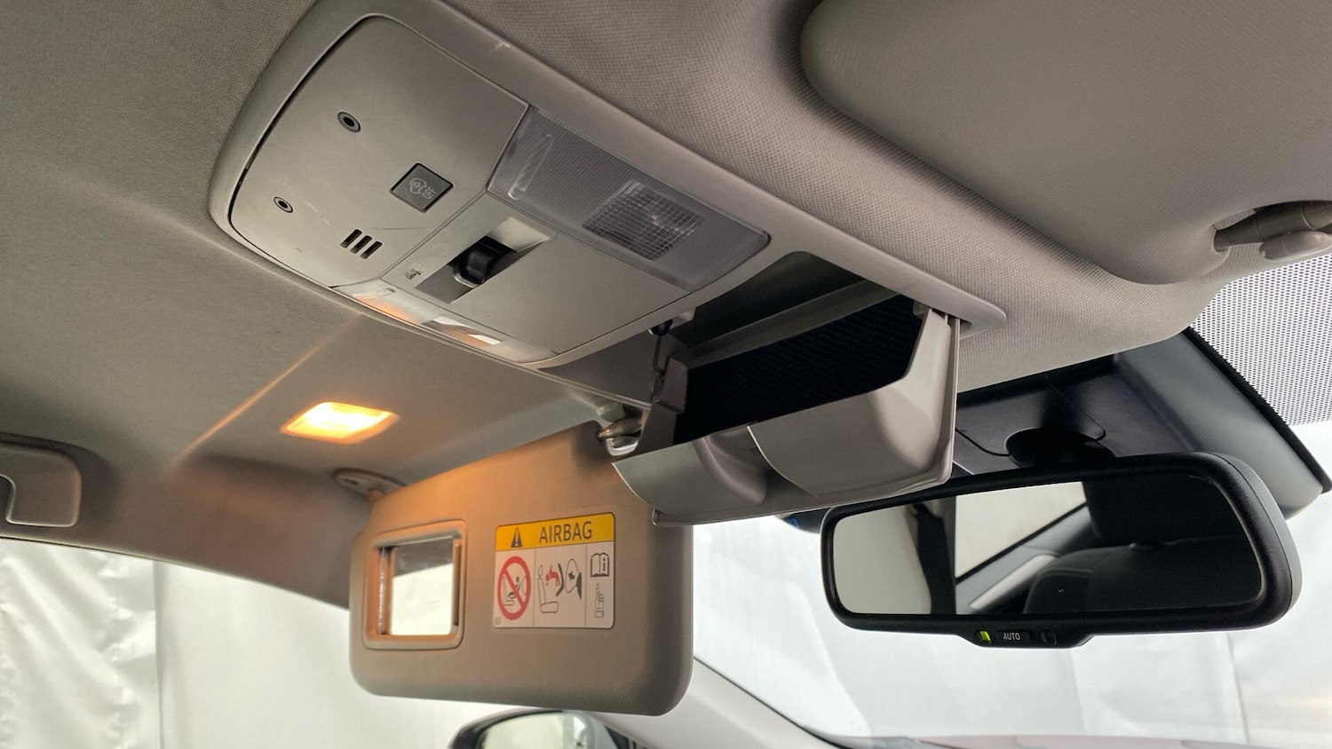 Used Toyota RAV4 2017 for sale - 77626260: Photo 46