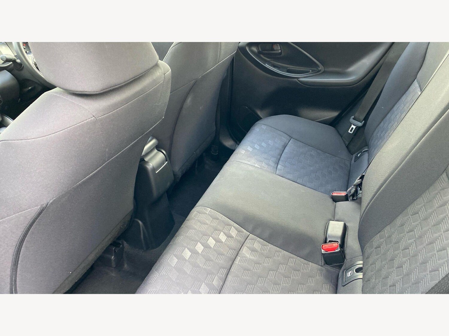 Used Toyota Yaris 2025 for sale - 77783630: Photo 15